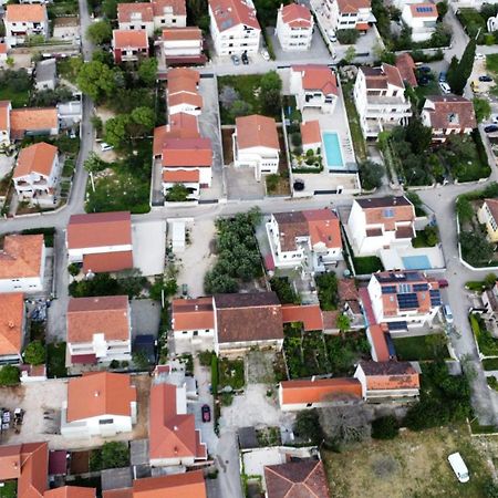 Apartments Jelicic Biograd Na Moru Luaran gambar