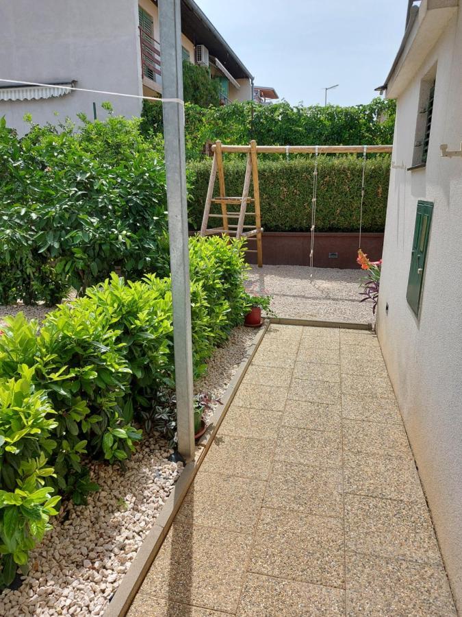 Apartments Jelicic Biograd Na Moru Luaran gambar