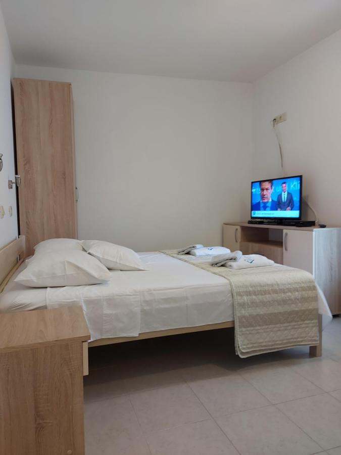 Apartments Jelicic Biograd Na Moru Luaran gambar
