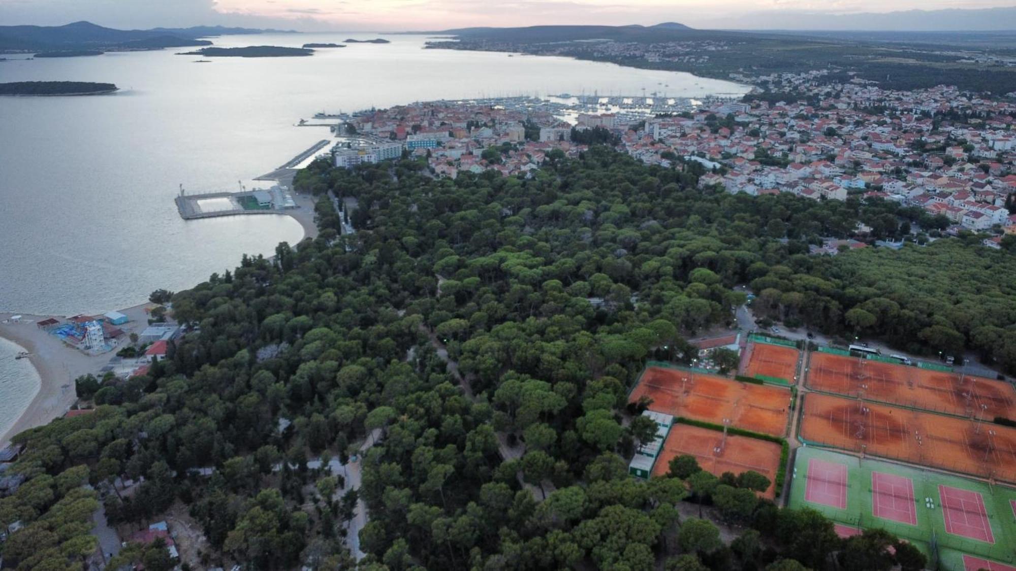 Apartments Jelicic Biograd Na Moru Luaran gambar