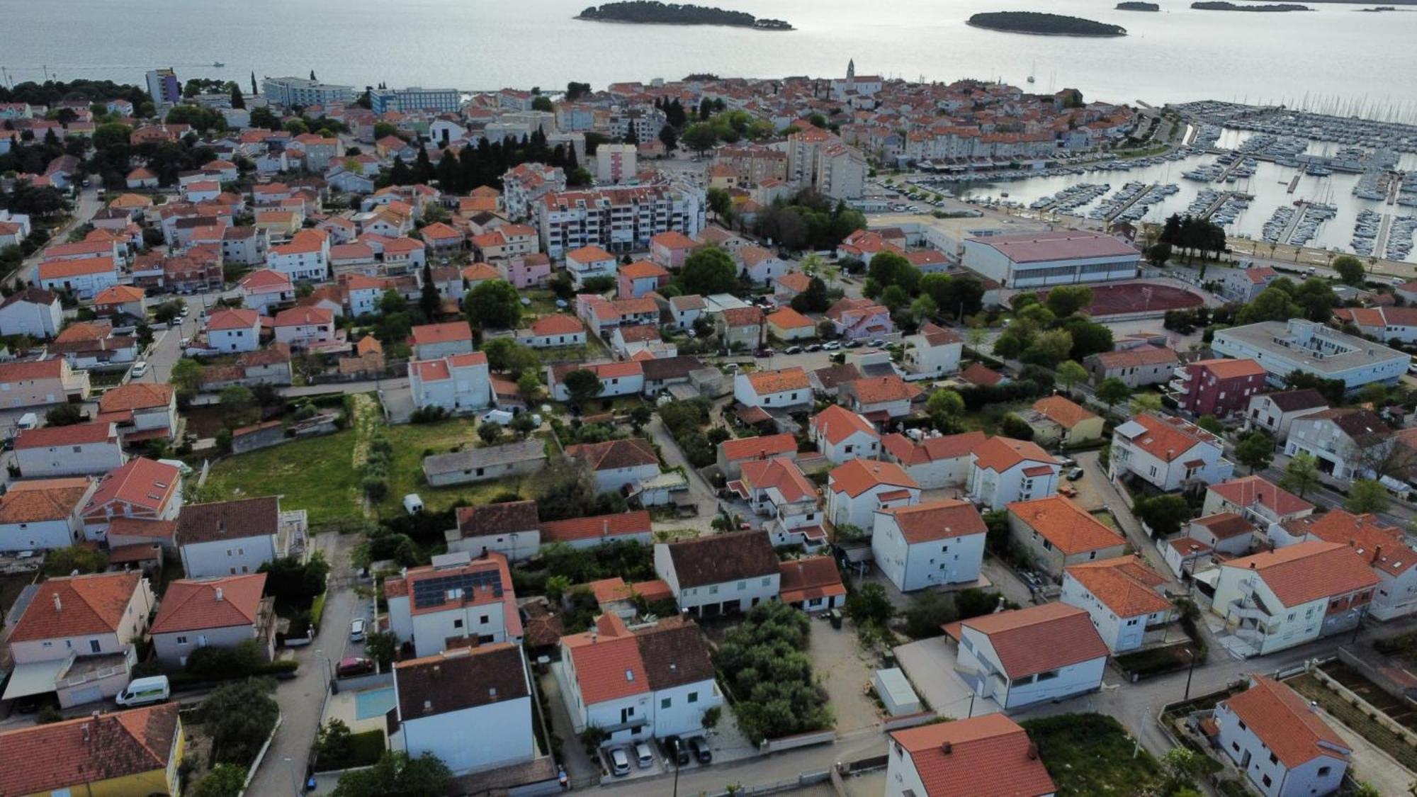 Apartments Jelicic Biograd Na Moru Luaran gambar